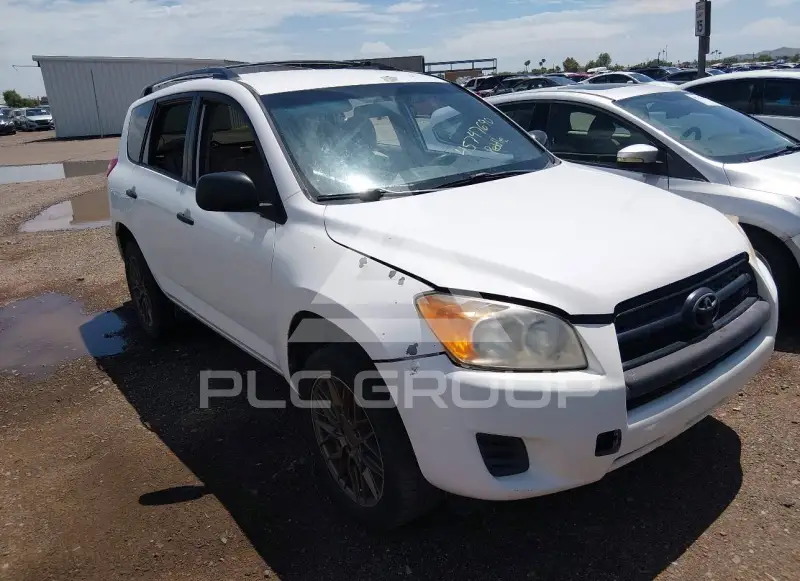 2012 Toyota RAV4 фото