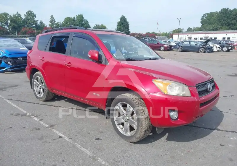 2012 Toyota RAV4 фото