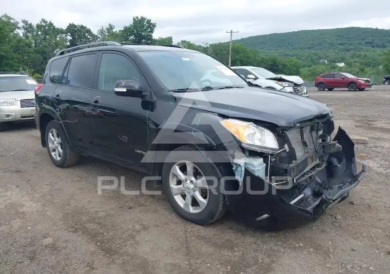 2012 Toyota RAV4 фото