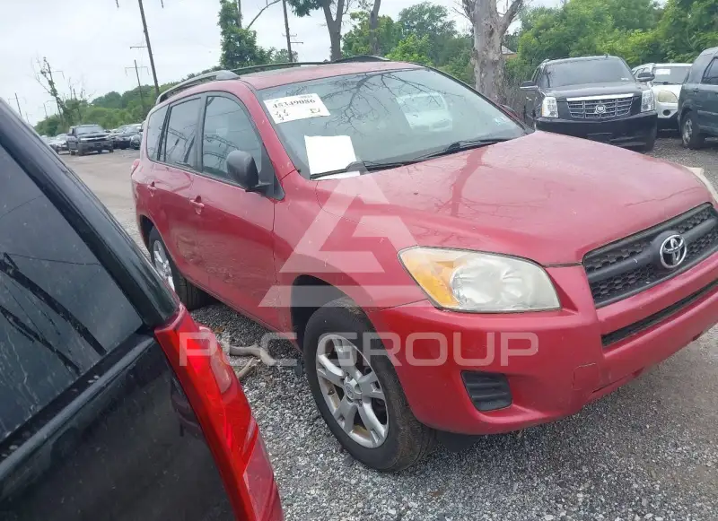 2012 Toyota RAV4 фото