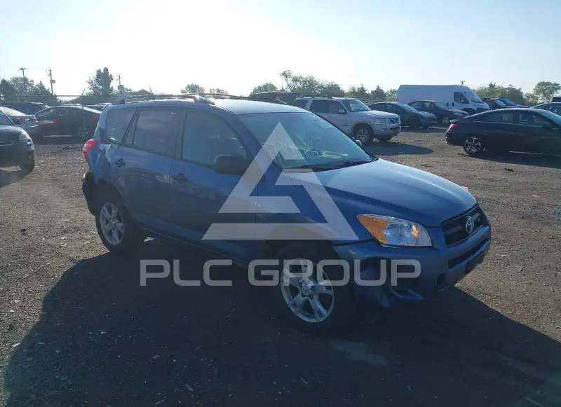 2012 Toyota RAV4 photo