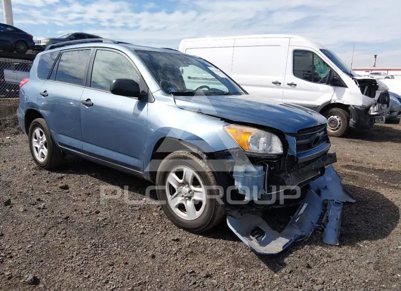 2012 Toyota RAV4 photo