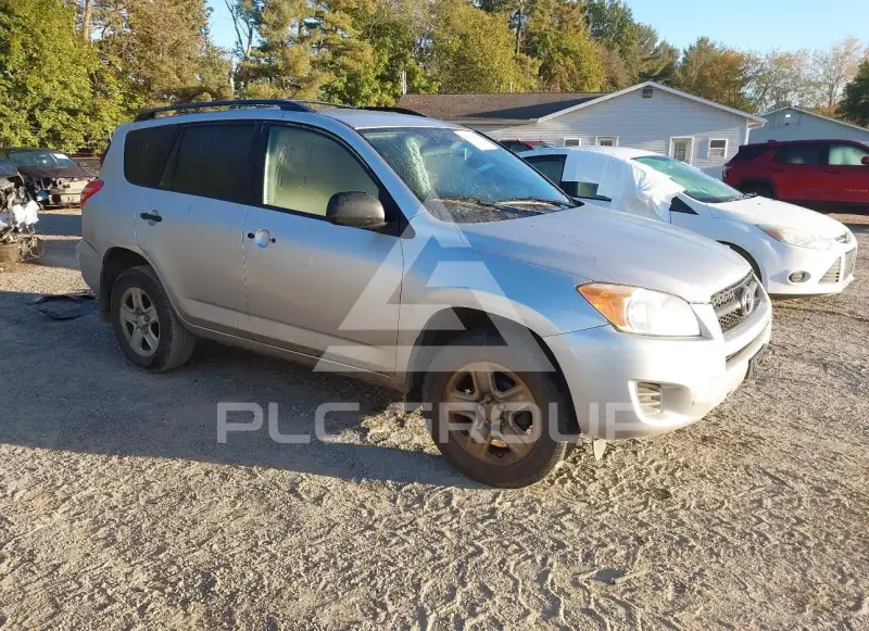 2012 Toyota RAV4 фото