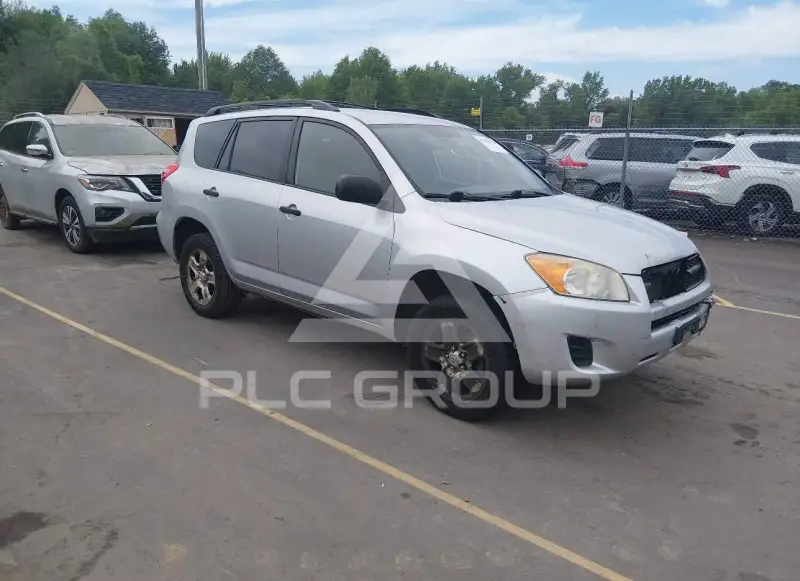 2012 Toyota RAV4 photo