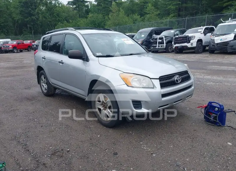 2012 Toyota RAV4 фото
