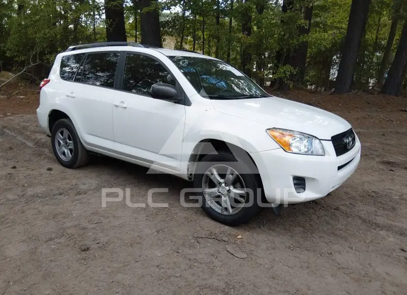 2012 Toyota RAV4 photo
