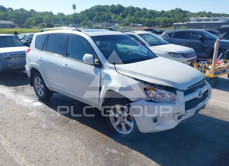 2012 Toyota RAV4 фото