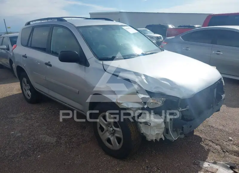 2012 Toyota RAV4 фото