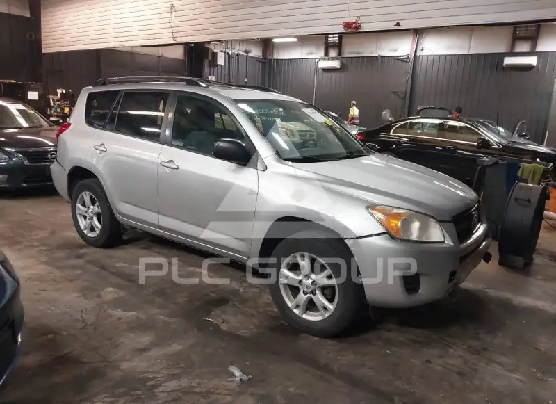 2012 Toyota RAV4 фото