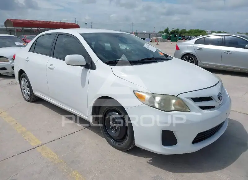 2012 Toyota COROLLA photo