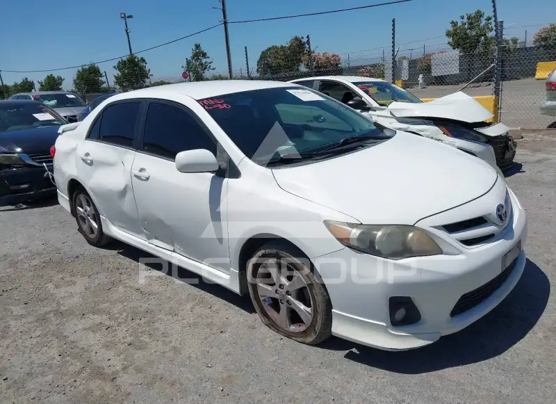 2012 Toyota COROLLA фото