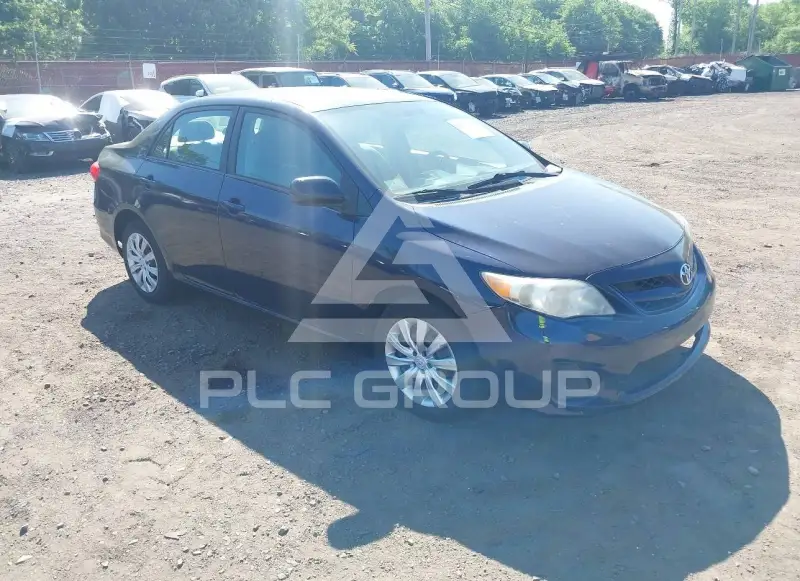 2012 Toyota COROLLA фото