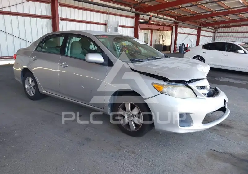 2012 Toyota COROLLA фото