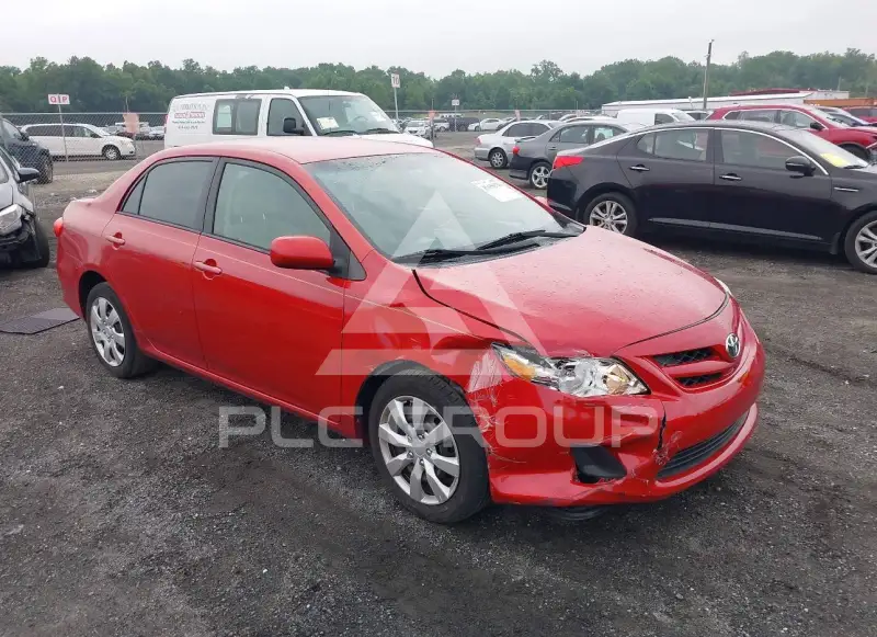 2012 Toyota COROLLA фото