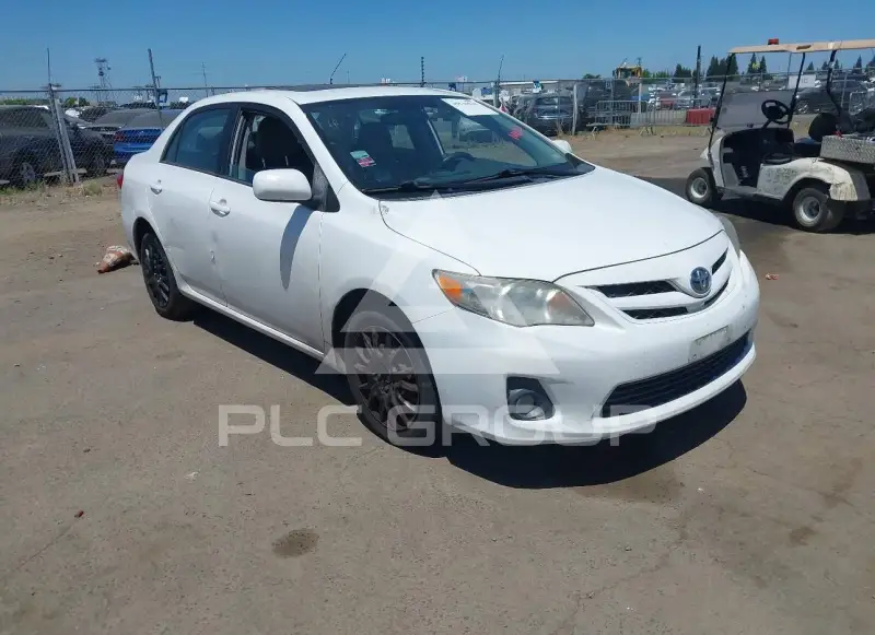 2012 Toyota COROLLA фото