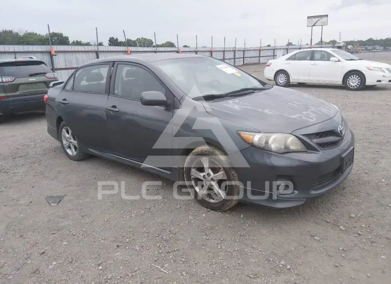 2012 Toyota COROLLA фото