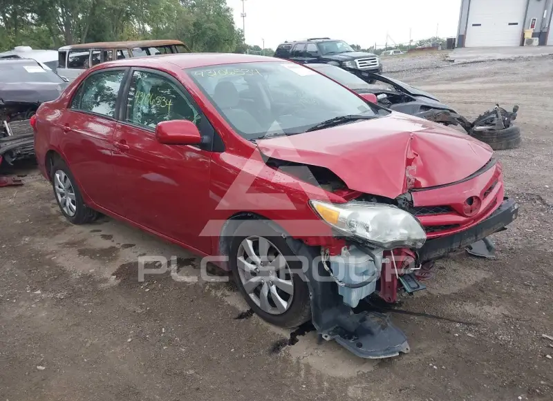 2012 Toyota COROLLA фото