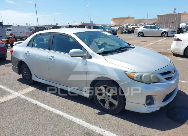 2012 Toyota COROLLA фото