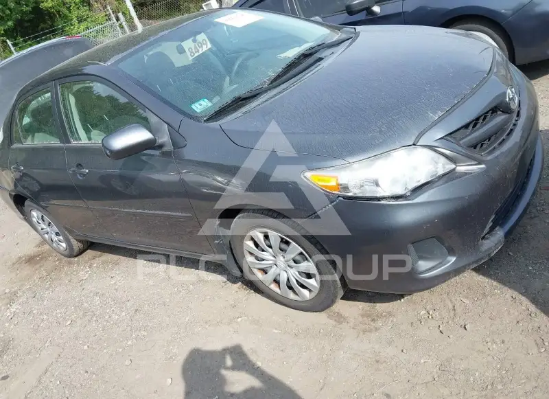 2012 Toyota COROLLA photo
