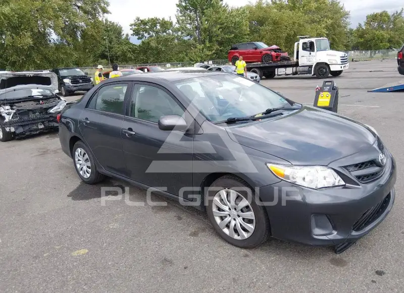 2012 Toyota COROLLA photo