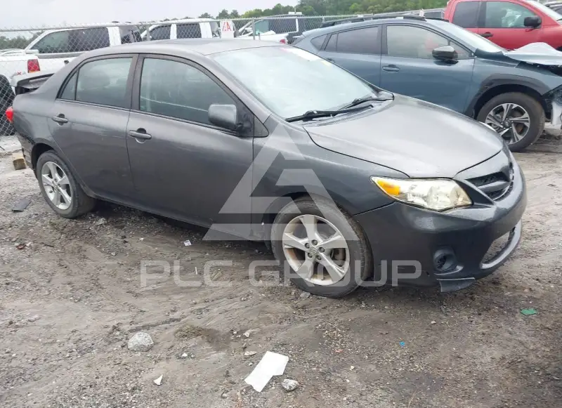 2012 Toyota COROLLA фото
