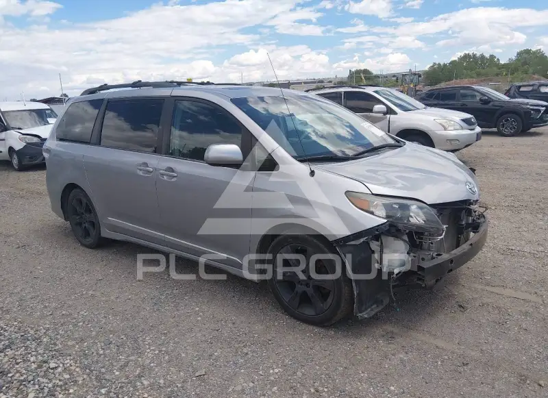 2012 Toyota SIENNA фото