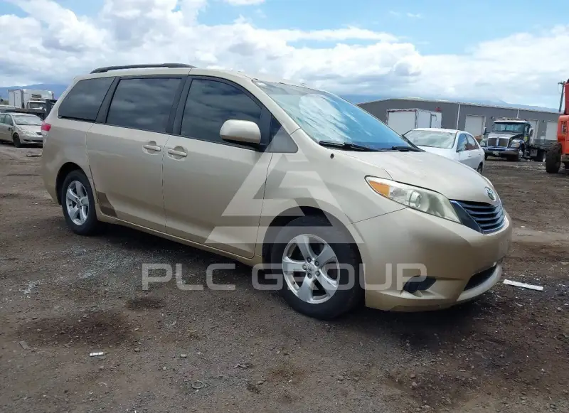 2012 Toyota SIENNA фото