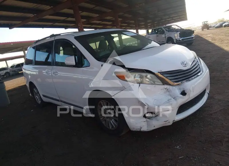 2012 Toyota SIENNA фото