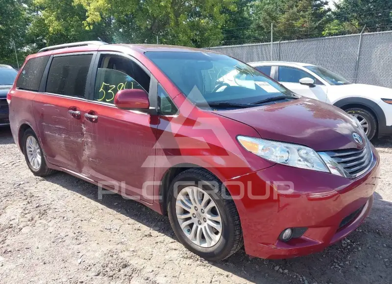 2012 Toyota SIENNA фото