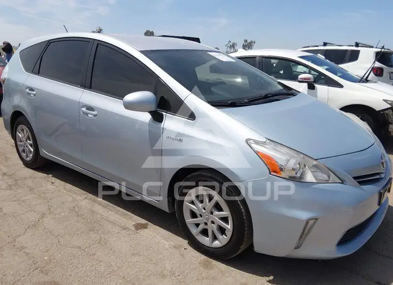 2012 Toyota PRIUS фото