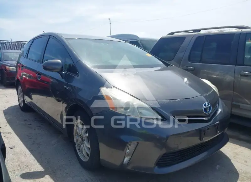 2012 Toyota PRIUS фото
