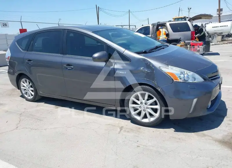 2012 Toyota PRIUS фото