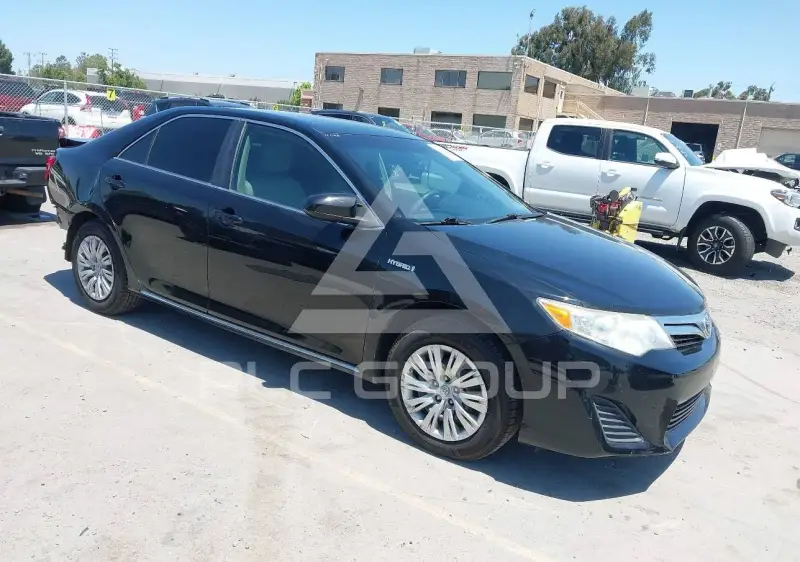 2012 Toyota CAMRY photo