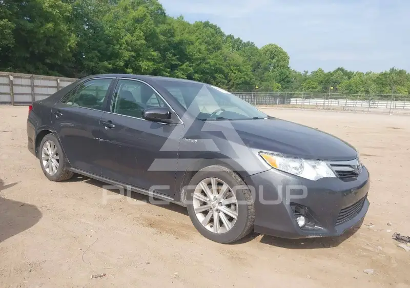 2012 Toyota CAMRY фото