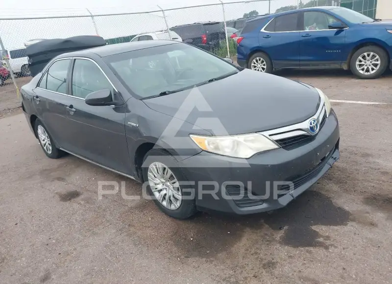 2012 Toyota CAMRY фото