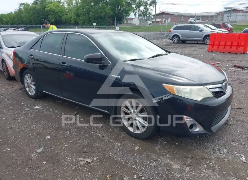 2012 Toyota CAMRY фото