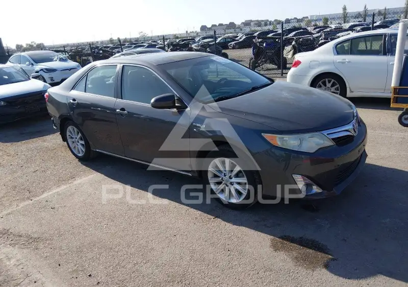 2012 Toyota CAMRY фото