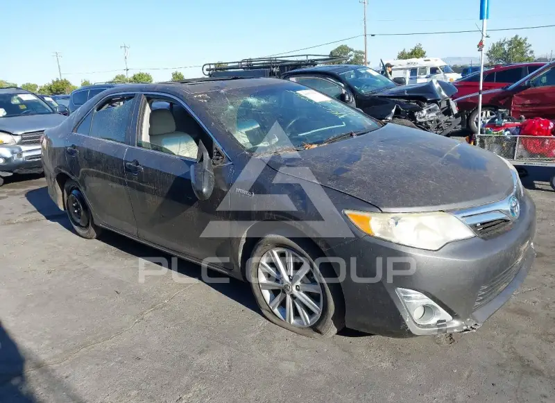2012 Toyota CAMRY фото