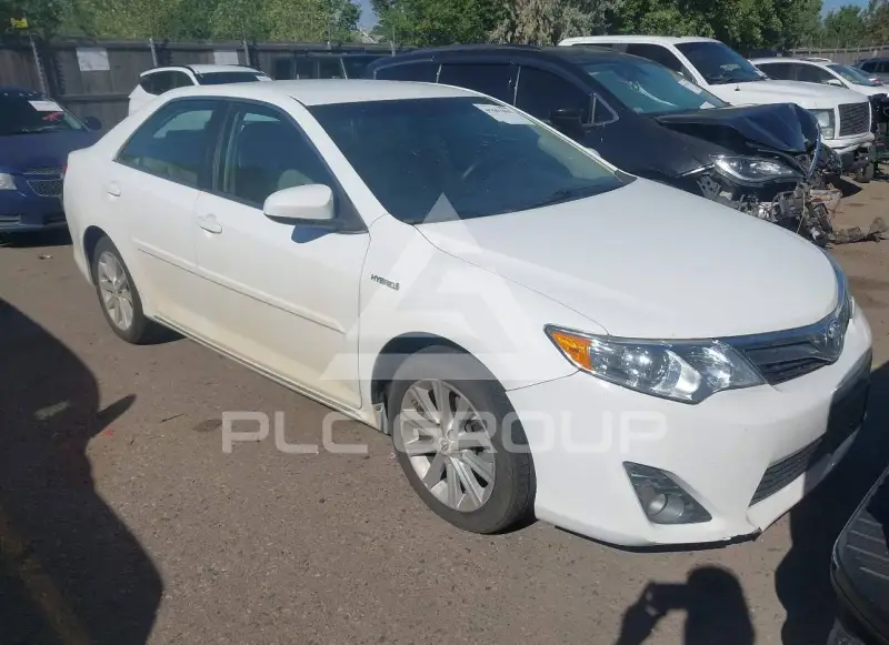 2012 Toyota CAMRY photo