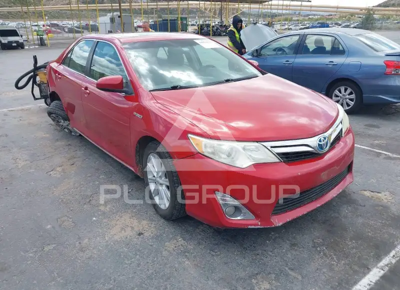 2012 Toyota CAMRY фото