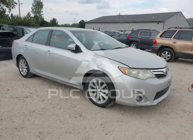 2012 Toyota CAMRY фото