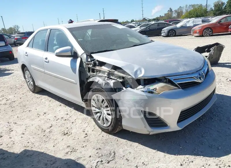 2012 Toyota CAMRY фото