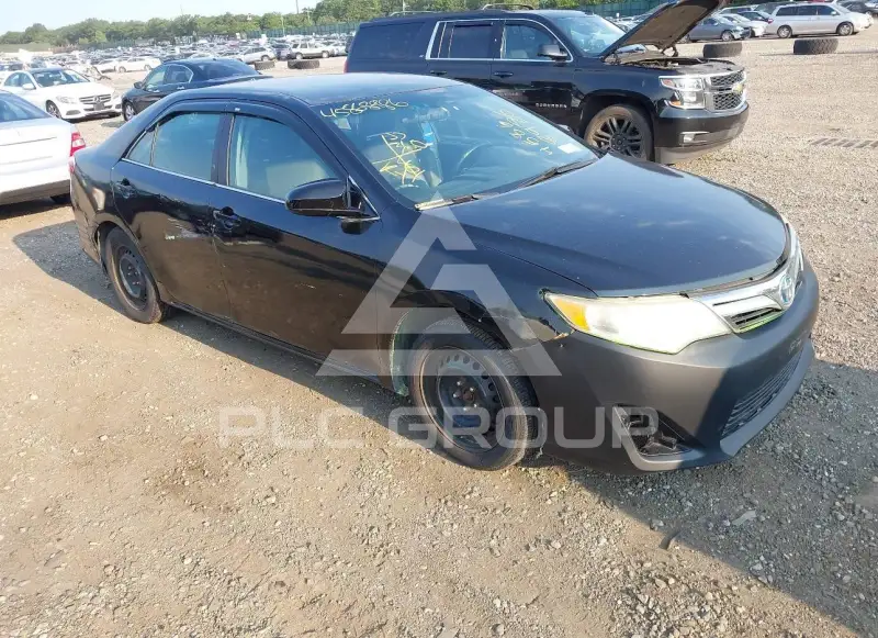 2012 Toyota CAMRY фото
