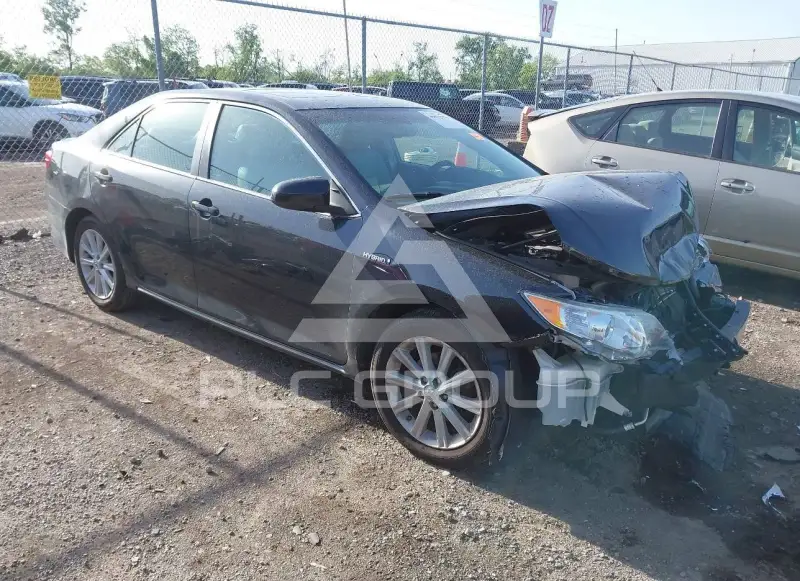 2012 Toyota CAMRY фото