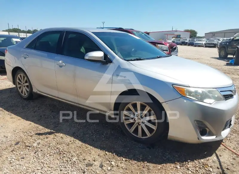 2012 Toyota CAMRY фото