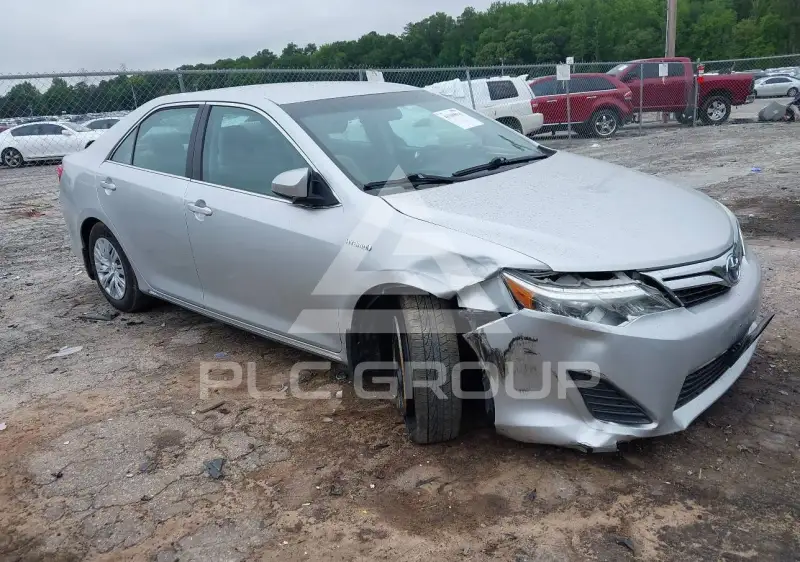 2012 Toyota CAMRY фото