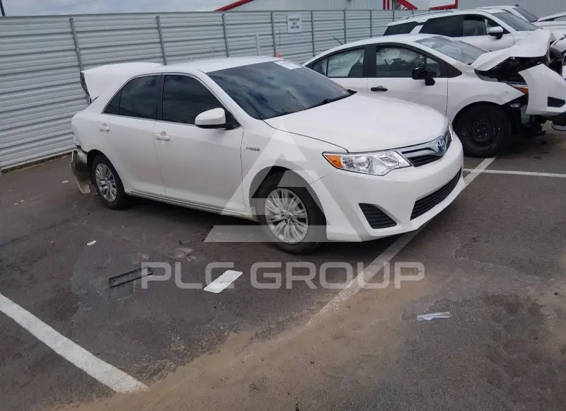 2012 Toyota CAMRY фото