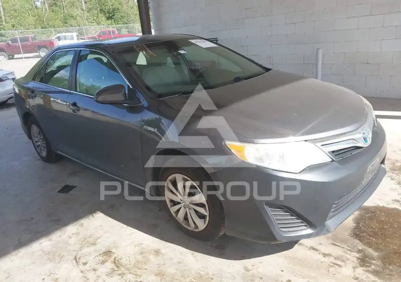 2012 Toyota CAMRY photo