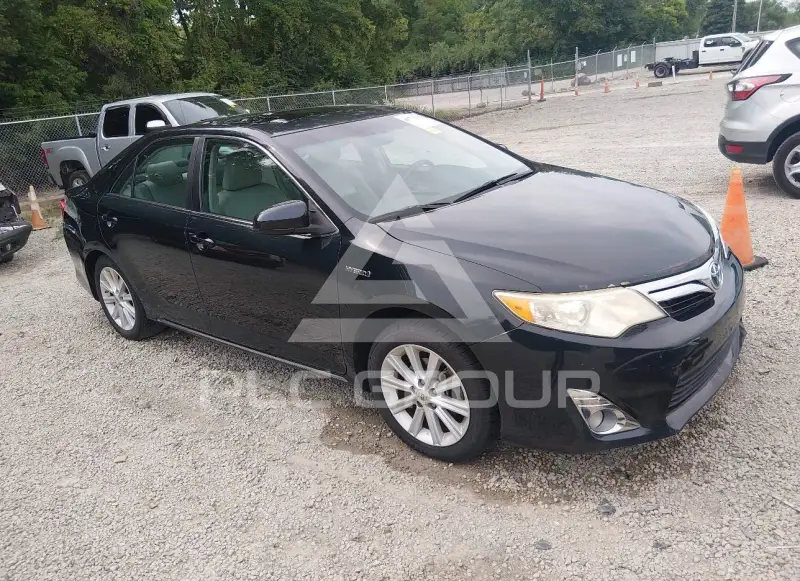2012 Toyota CAMRY фото