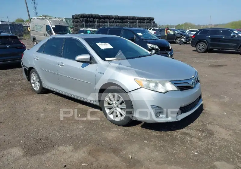 2012 Toyota CAMRY фото